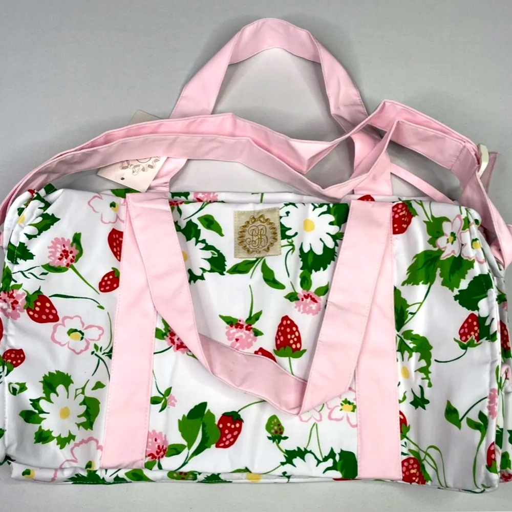 The Beaufort Bonnet Company Strawberry Duffle